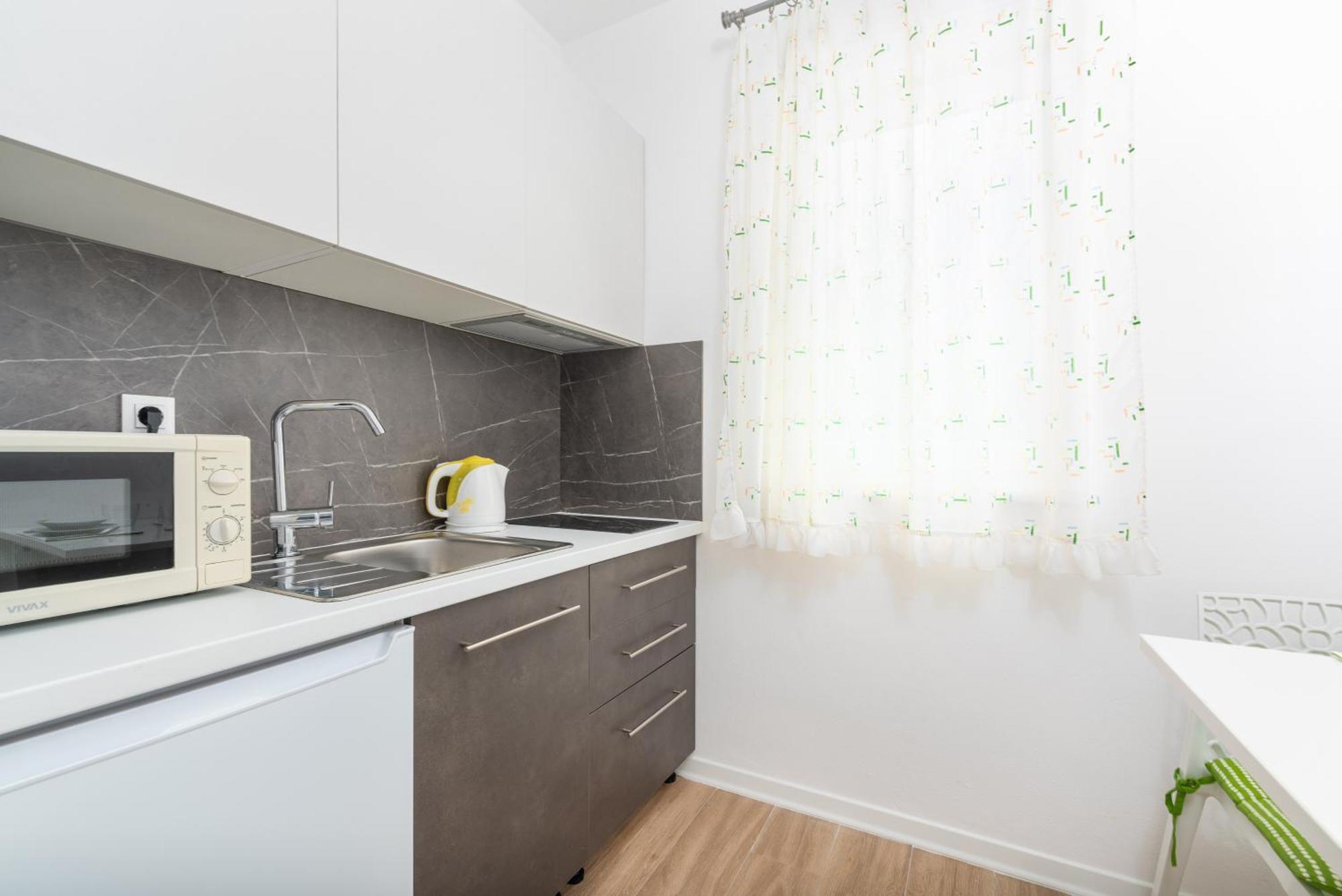 Apartments Viktor Пореч Екстер'єр фото